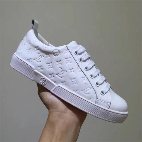 louis vuitton 1 op 1 schoenen|Louis Vuitton sneakers for women.